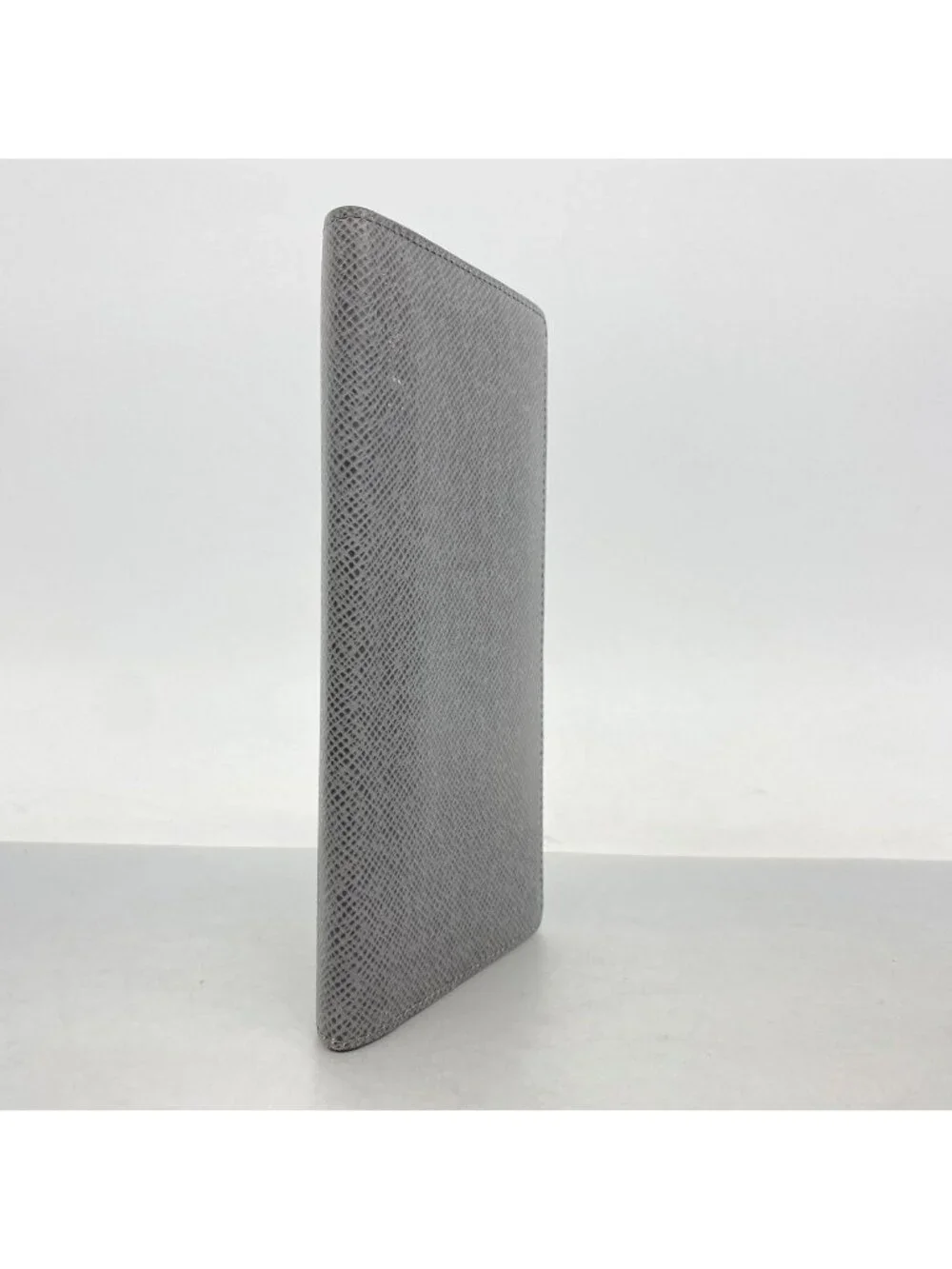 Louis Vuitton Wallet Taiga Portefeuille Brazza Glacier